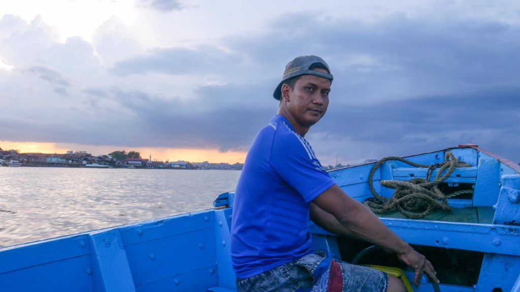 Kisah Juru Mudi Kapal Kelotok Di Samarinda Sudah Jatuh Tertimpa Tangga