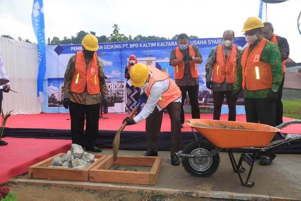 Bpd Kaltimtara Bangun Gedung Unit Syariah Di Samarinda Pusaranmedia