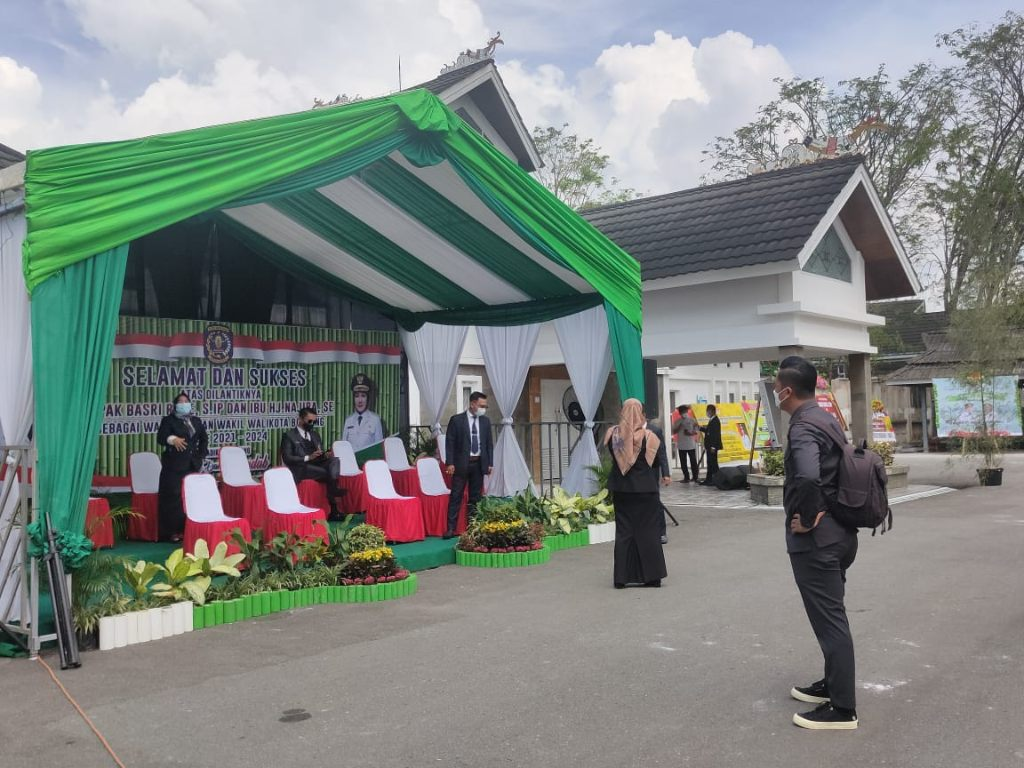 Pemberian Ucapan Kepada Wali Kota Dan Wawali Bontang Yang Baru