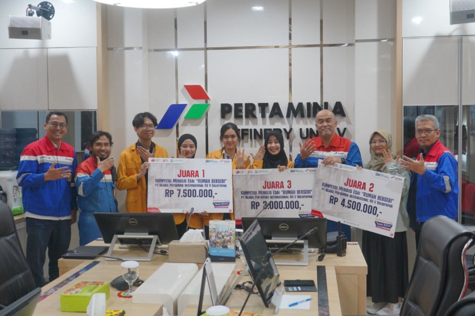 Kilang Pertamina Balikpapan Umumkan 18 Pemenang Lomba Menulis Esai