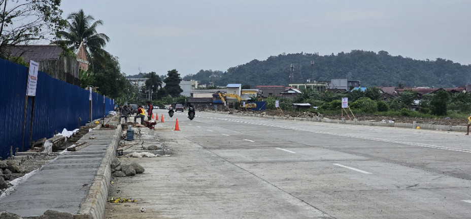 Jalan Penghubung Eks Belakang Bandara Temindung Dibuka Arus Lalu