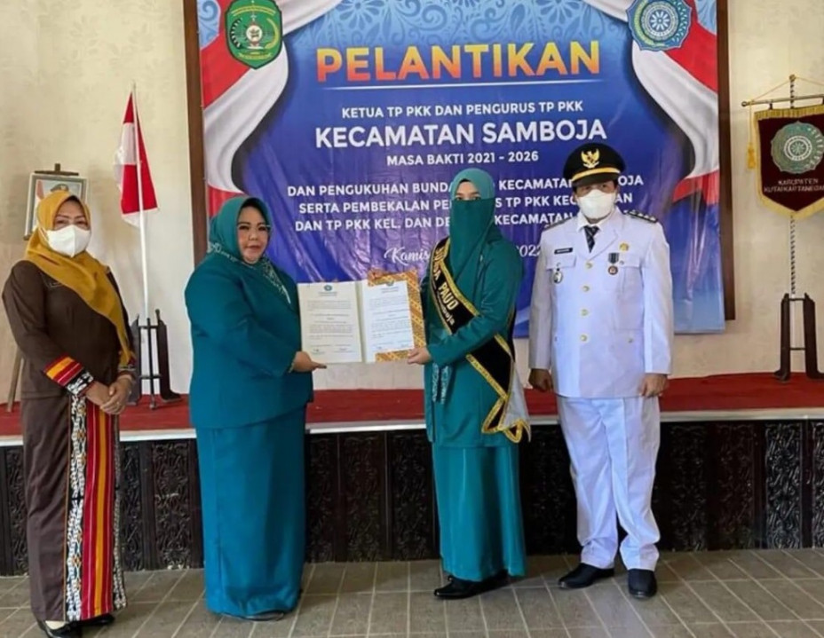 Mega cumshot cums mushuk